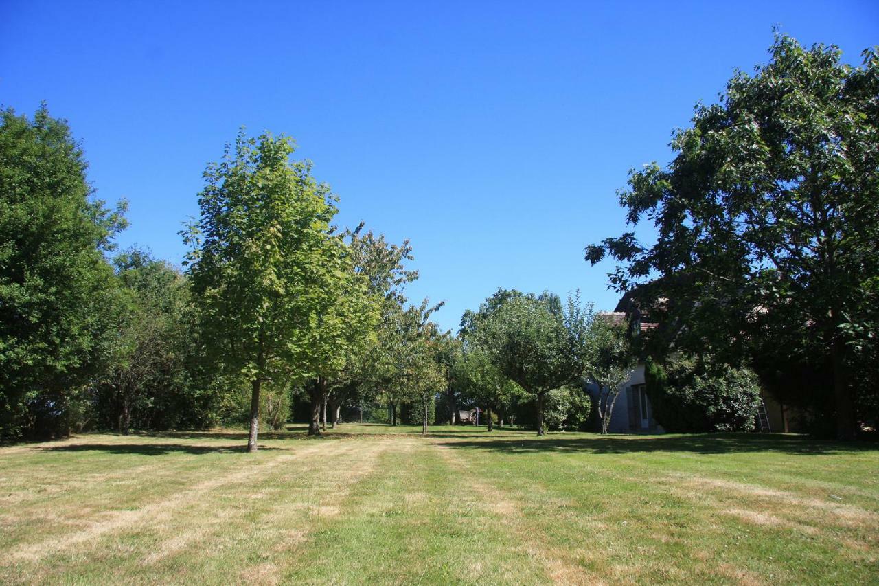 Les Bouts De Ralle Chambre D'Hotes Sainte-Osmane Exterior foto